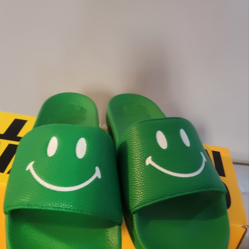 Chinatown Market Slides